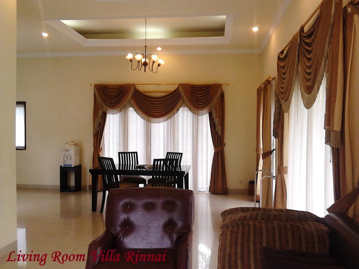 Yasmin Hotel Puncak Exteriör bild